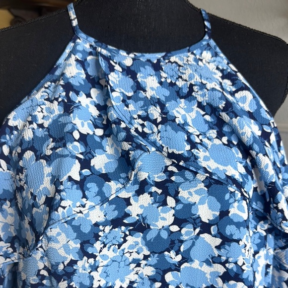 Floral Blue Halter Top - Picture 4 of 15